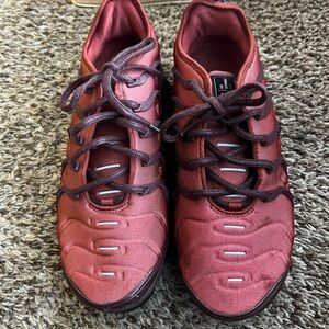 Women Nike VaporMax Plus Athletic Shoes